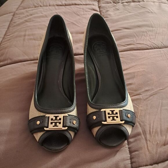 Tory Burch Shoes - Tory Burch Wedge Heels Women's 7.5 Leather Fabric Peep Toe Designer Formal